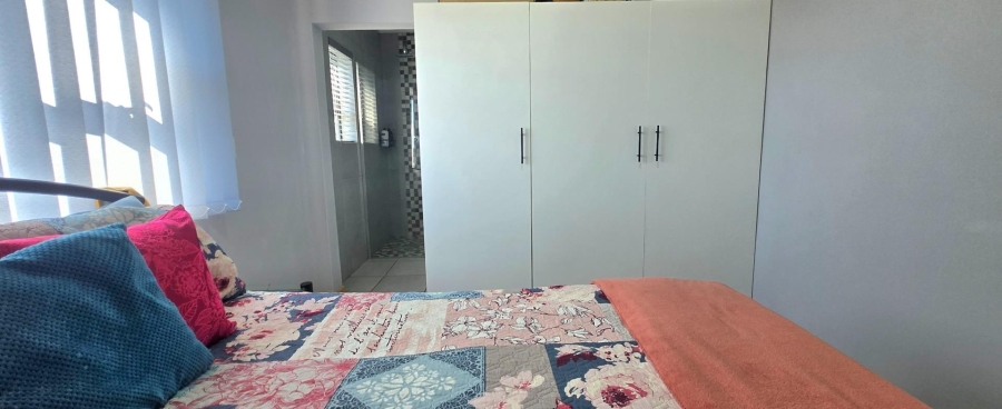 4 Bedroom Property for Sale in Kleinbaai Western Cape